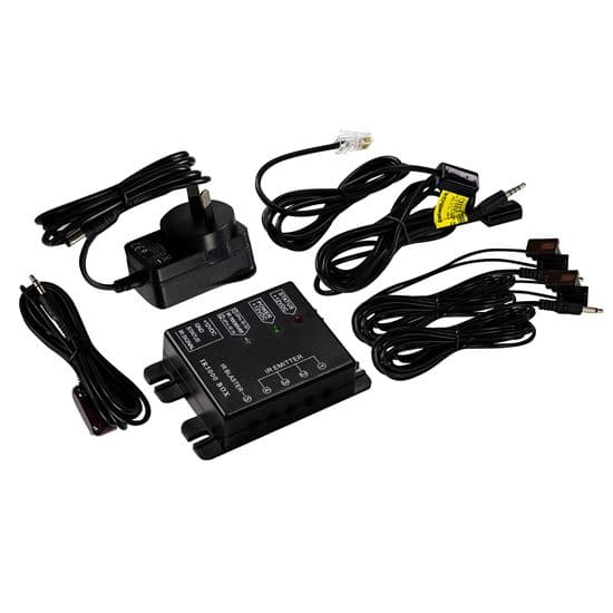 Dynamix DYNAMIX 4-2 Hidden IR Distribution System. Kit includes 1x IR Box IR6000