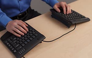 Kinesis Freestyle2 Ergonomic Keyboard with 20"" Cable 356659