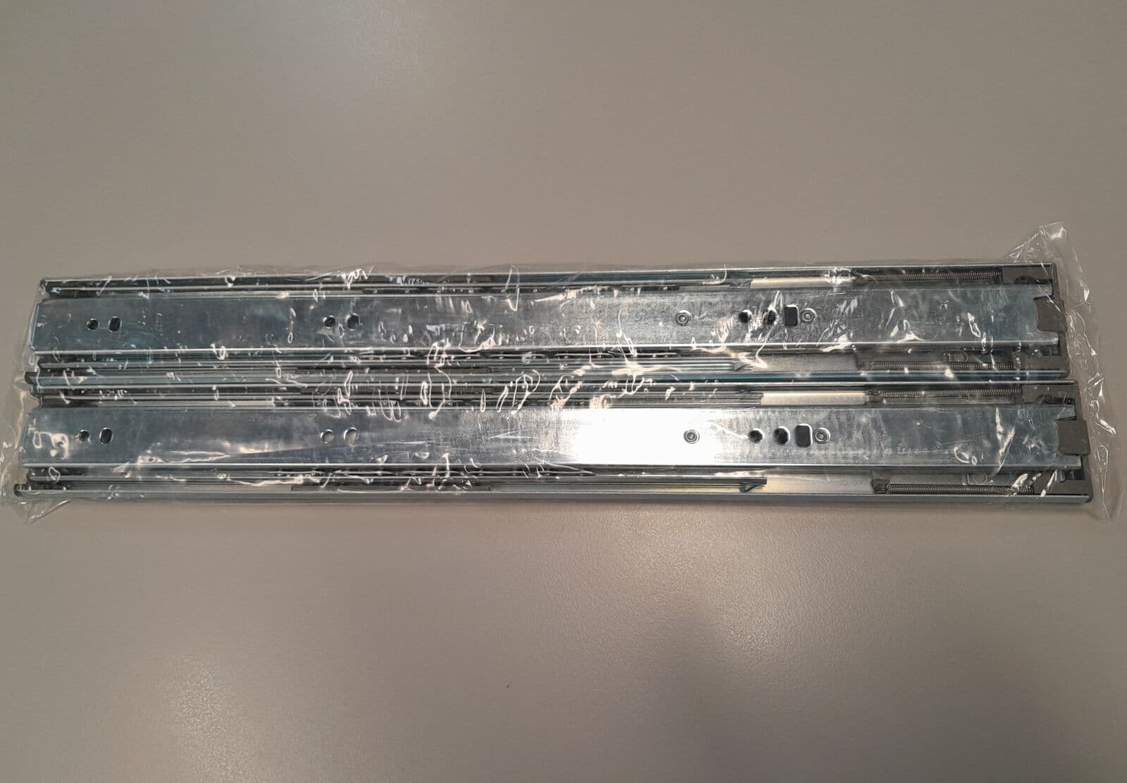 PcLocs Drawer Runners CAR40 V1-V3 PCLHRD-00001-01