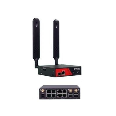 ACM7004 4 serial Cisco Straight pinout ext power GbE Ethernet or fiber SFP & 4 port GbE switch 4G LTE Global Power Supply Opengear — view 2