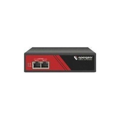 ACM7008 8 serial Cisco Straight pinout ext power 2 GbE 4 USB console ports 2 DIO and 2 output ports Global Power Supply Opengear — view 2