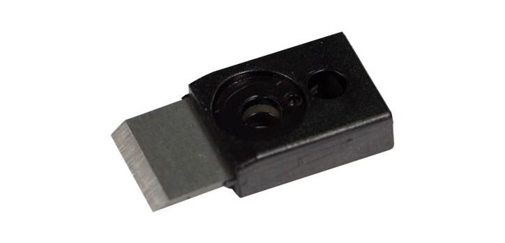 DYNAMIX Replacement Blades For Push Through Plug Crimp & Cut